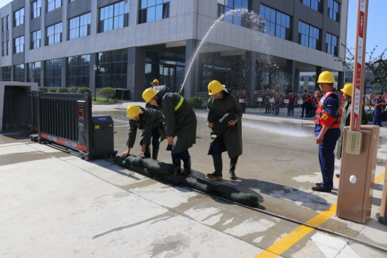 “以‘演’促防 以‘練’備戰(zhàn)”公司保稅區(qū)廠區(qū)開展2024年自然災(zāi)害（防臺(tái)風(fēng)、防汛）處置演練活動(dòng)650.png