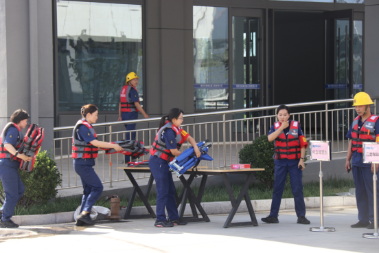 “以‘演’促防 以‘練’備戰(zhàn)”公司保稅區(qū)廠區(qū)開展2024年自然災(zāi)害（防臺(tái)風(fēng)、防汛）處置演練活動(dòng)658.png
